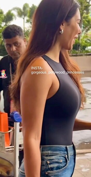Full leaked Sonam bajwa private onlyfans photo