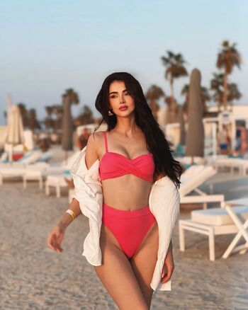 Full leaked Sonia beytoushi private onlyfans photo