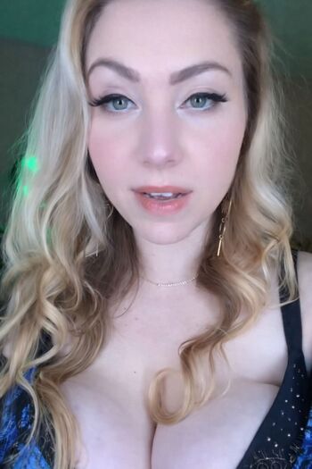 Full leaked Sonya maya private onlyfans photo