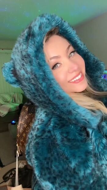 Full leaked Sonya maya private onlyfans photo