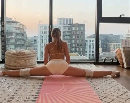 Full leaked Sophia diamond private onlyfans photo