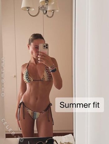 Full leaked Sophia flrsch private onlyfans photo