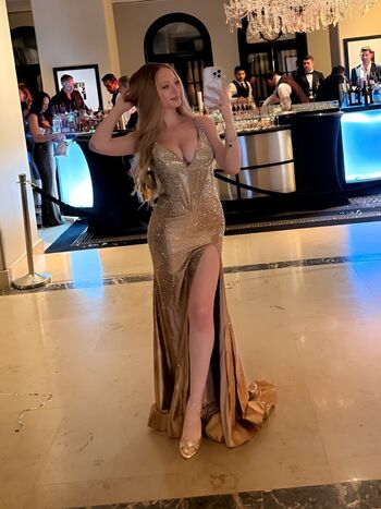 Full leaked Sophia ilysm private onlyfans photo