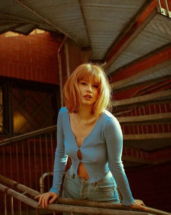 Full leaked Sophiamoeu private onlyfans photo