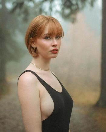 Full leaked Sophiamoeu private onlyfans photo