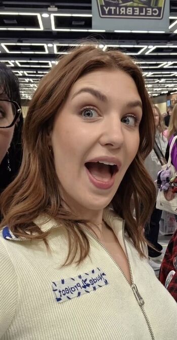 Full leaked Sophie nelisse page private onlyfans photo