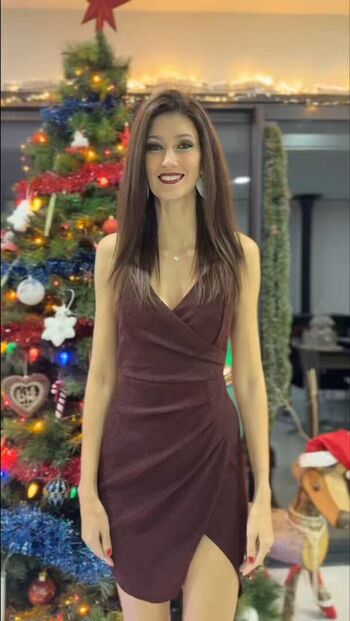 Full leaked Sophie vouzelaud private onlyfans photo