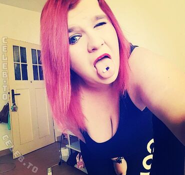 Full leaked Sophieschmande page private onlyfans photo