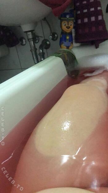Full leaked Sophieschmande private onlyfans photo