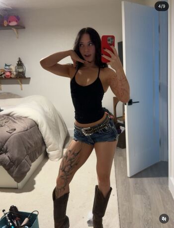 Full leaked Sophilicous private onlyfans photo