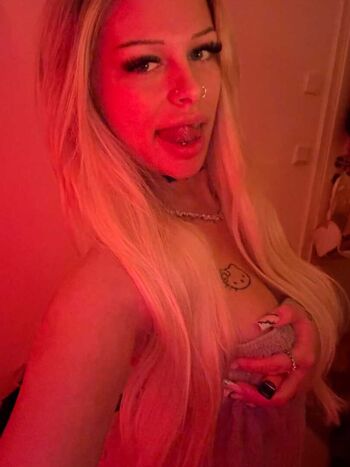 Full leaked Sophioosh page private onlyfans photo