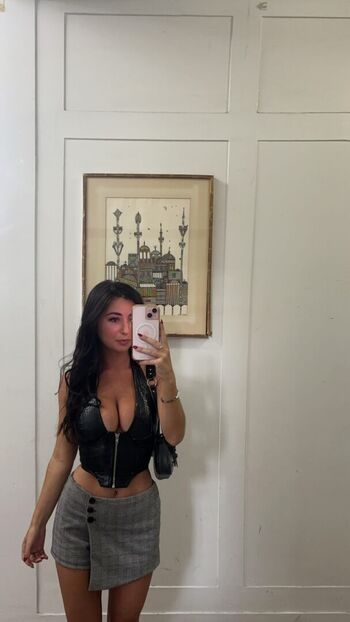 Full leaked Sophss private onlyfans photo