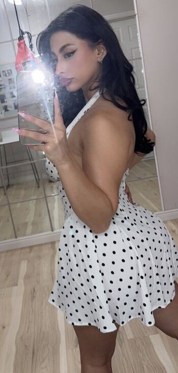 Full leaked Soururyalda private onlyfans photo