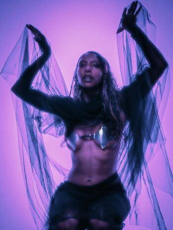 Full leaked Spellling private onlyfans photo