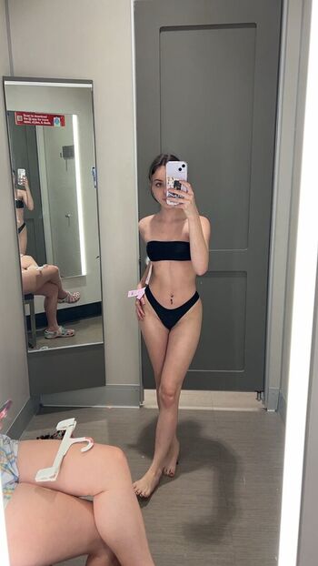Full leaked Spicychickenbq private onlyfans photo