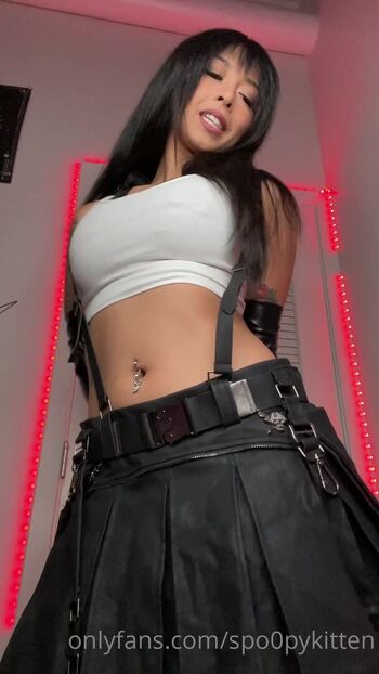 Full leaked Spopykitten private onlyfans photo