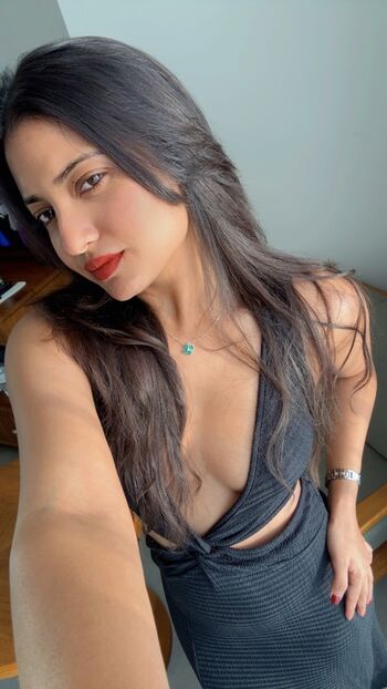 Full leaked Sri lanka private onlyfans photo