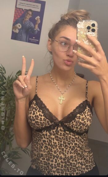 Full leaked Starletnova  page private onlyfans photo