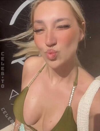 Full leaked Starletnova private onlyfans photo