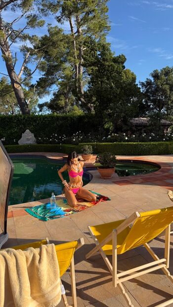 Full leaked Steph mandich page private onlyfans photo