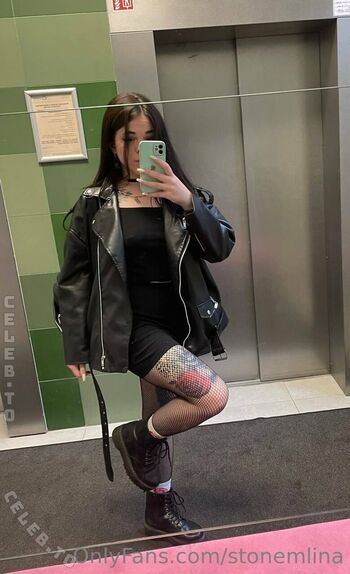 Full leaked Stonemlina page private onlyfans photo