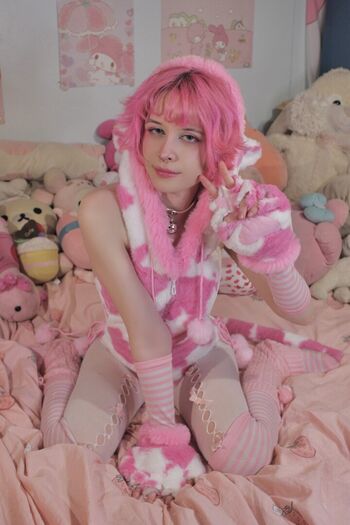 Full leaked Strawbabyboy private onlyfans photo