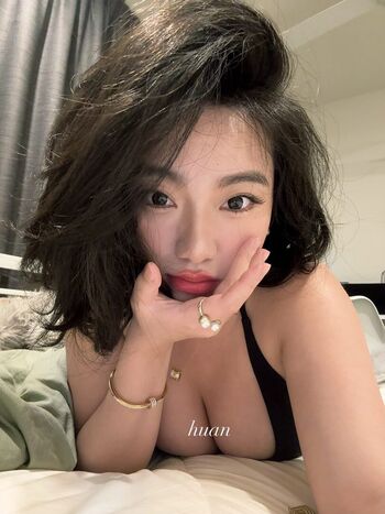 Full leaked Strawbeary th page private onlyfans photo