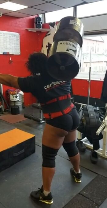StrongWomen ????