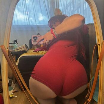 Full leaked Succibitch private onlyfans photo
