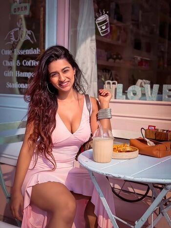 Full leaked Suhana khan private onlyfans photo