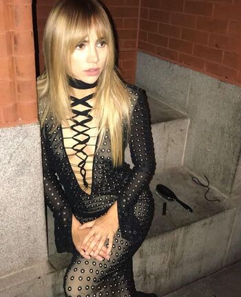 Full leaked Suki waterhouse private onlyfans photo
