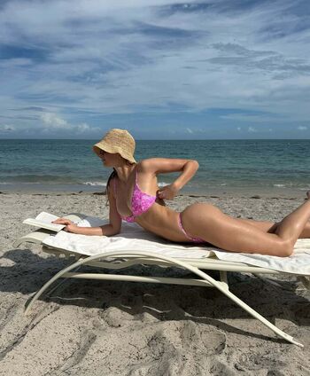 Full leaked Sumgoodeats private onlyfans photo