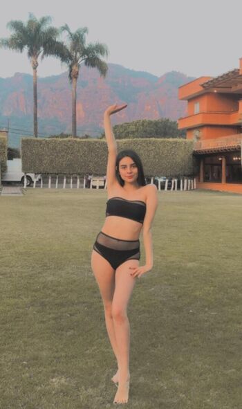 Full leaked Sunevv private onlyfans photo