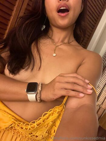 Full leaked Sunkissedmia  page private onlyfans photo