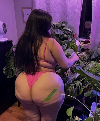 Full leaked Sunny bunny private onlyfans photo
