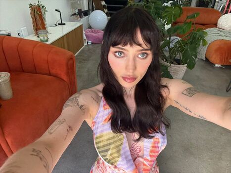 Full leaked Supposedlyjulia private onlyfans photo