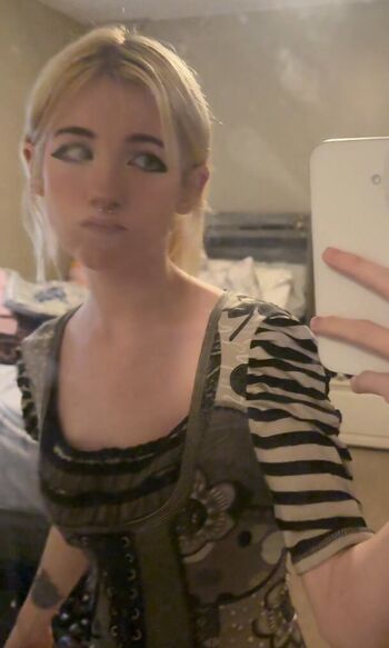 Full leaked Sushiflavoredmilk private onlyfans photo