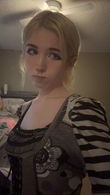 Full leaked Sushiflavoredmilk private onlyfans photo