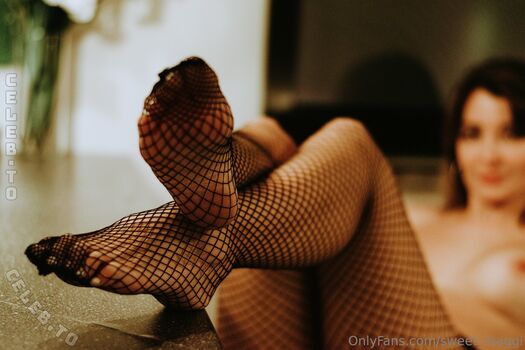 Full leaked Sweet maggi private onlyfans photo