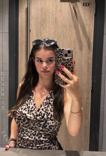 Full leaked Sweetmaddyhill private onlyfans photo