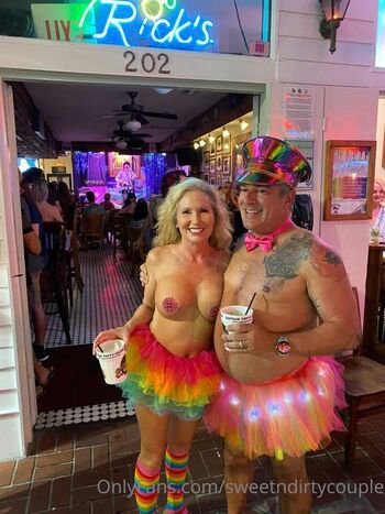 Full leaked Sweetndirtycouple private onlyfans photo