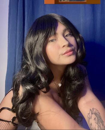 Full leaked Sweetwifedani private onlyfans photo