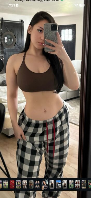 Full leaked Szf xo private onlyfans photo