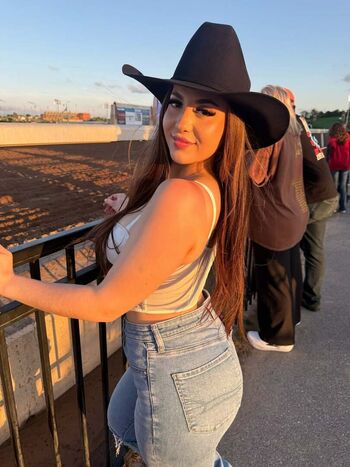 Full leaked Szf xo private onlyfans photo