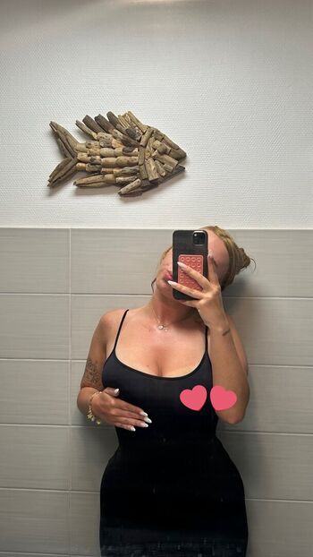 Full leaked Sznchqt private onlyfans photo