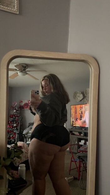 Full leaked Tahcake private onlyfans photo