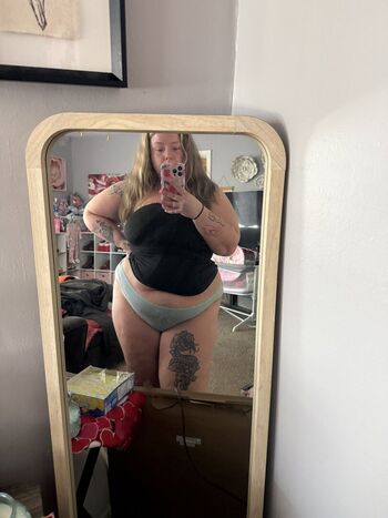 Full leaked Tahcake private onlyfans photo