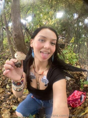 Full leaked Tailorrmoonn private onlyfans photo