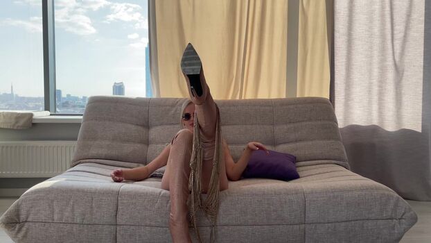 Full leaked Tais yoga mom private onlyfans photo
