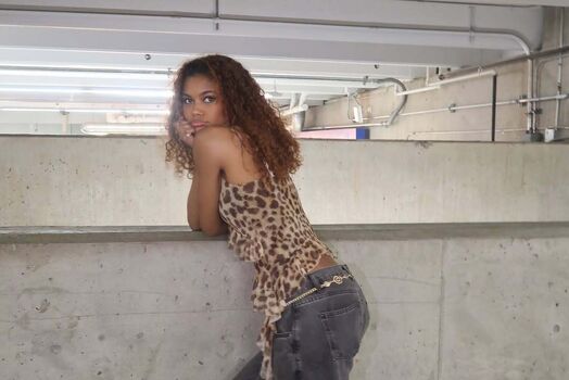 Full leaked Tamara smart private onlyfans photo